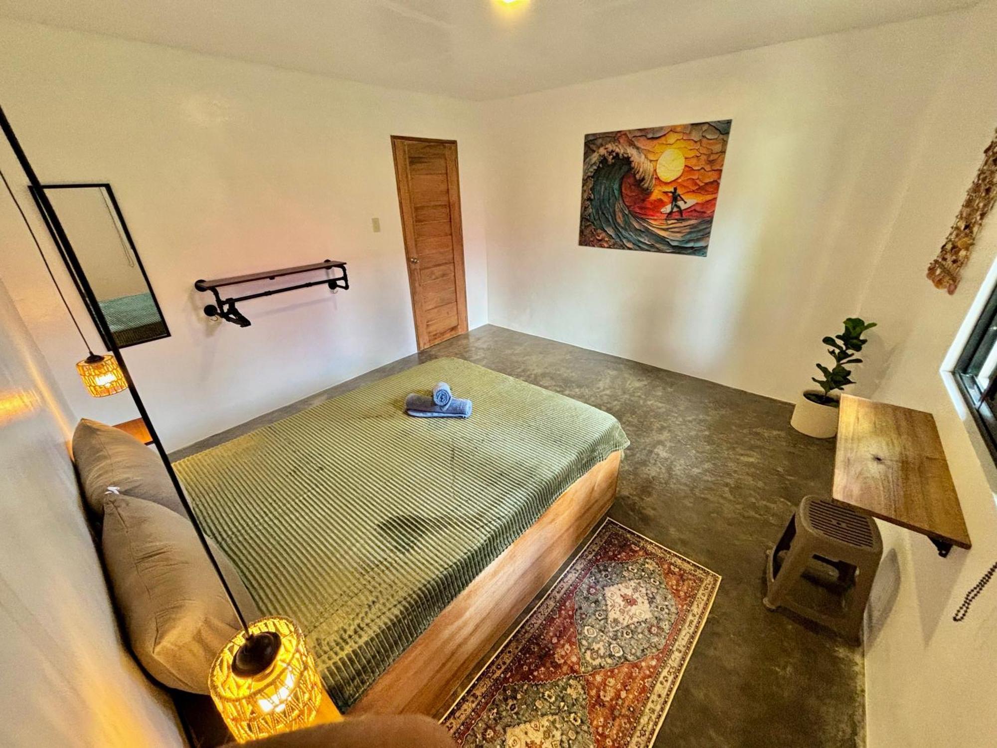 Araw Homestay - Boutique Comfort General Luna  Buitenkant foto